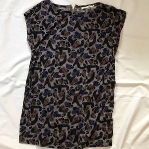 Purple leopard print top